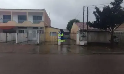 Casa com 2 quartos à venda no Cajuru, Curitiba  por R$ 380.000