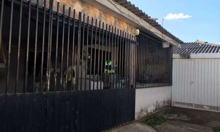 Casa com 2 quartos à venda no Jardim Maria Alice, Piraquara  por R$ 150.000