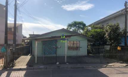 Casa com 3 quartos à venda no Cajuru, Curitiba  por R$ 245.000