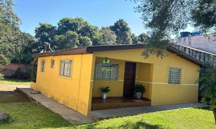 Casa com 3 quartos à venda no Guaraituba, Colombo  por R$ 500.000