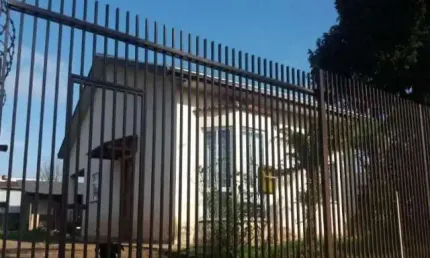 Casa com 3 quartos à venda no xaxim, curitiba  por r$ 987.000
