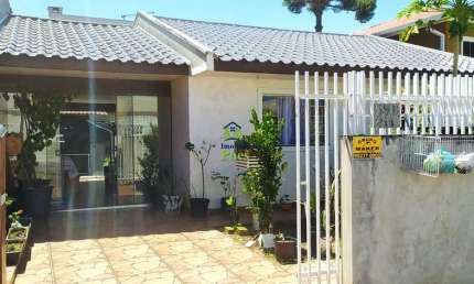 Casa com 2 quartos à venda no Jardim Cláudia, Pinhais  por R$ 350.000