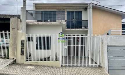 Casa com 5 quartos à venda no Pinheirinho, Curitiba  por R$ 650.000