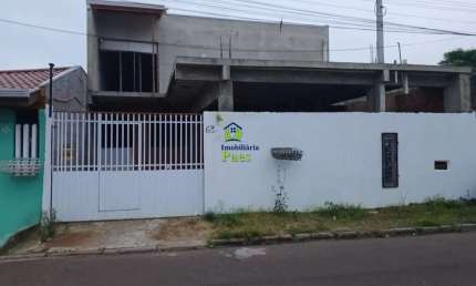Casa com 4 quartos à venda no Cajuru, Curitiba  por R$ 390.000