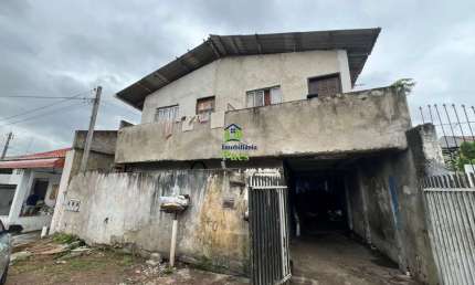Casa com 4 quartos à venda no Boqueirão, Curitiba  por R$ 450.000