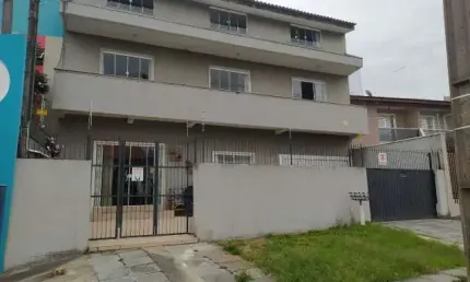 Casa com 4 quartos à venda no Xaxim, Curitiba  por R$ 850.000