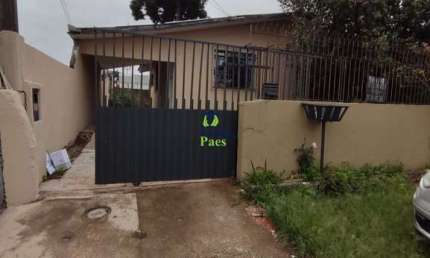 Casa com 2 quartos à venda no Cajuru, Curitiba  por R$ 450.000