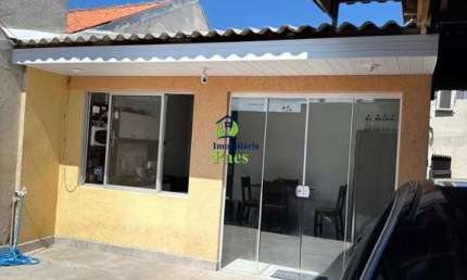 Casa com 2 quartos à venda no Uberaba, Curitiba , 70 m2 por R$ 230.000