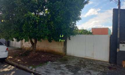 Terreno à venda no Jardim Cláudia, Pinhais  por R$ 500.000