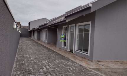 Casa com 2 quartos à venda no Balneário Leblon, Pontal do Paraná  por R$ 390.000