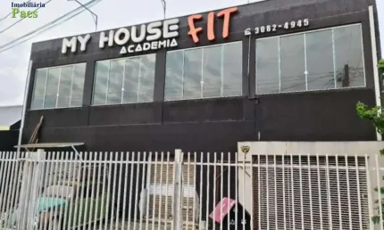 Ponto comercial com 2 salas à venda no Cajuru, Curitiba  por R$ 800.000