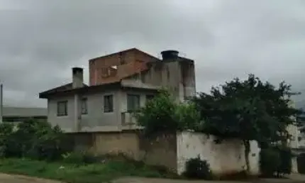 Casa com 5 quartos à venda em Paloma, Colombo  por R$ 320.000
