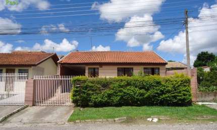 Casa com 4 quartos à venda no Guaraituba, Colombo  por R$ 380.000