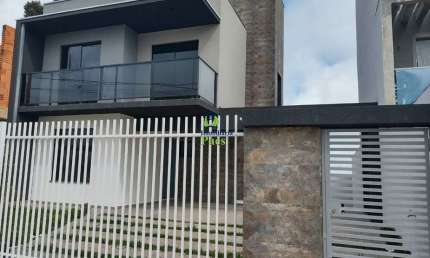 Casa com 3 quartos à venda em Paloma, Colombo , 121 m2 por R$ 950.000
