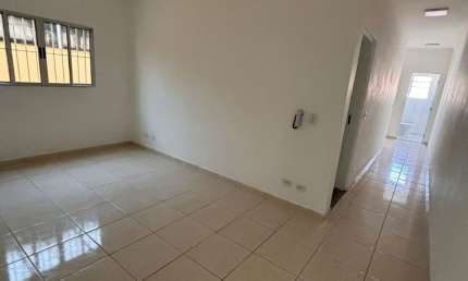 Aluga-se Conjunto de Sala comercial na Av Emílio Ribas