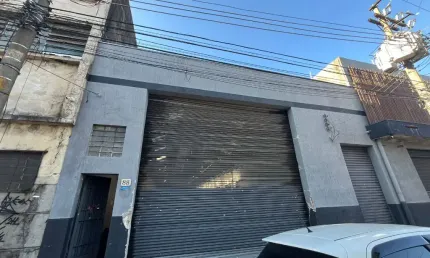 Aluga-se Galpão Comercial-industrial na Vila Maria a 100m da Rod. Dutra e 500m da Marginal Tiete