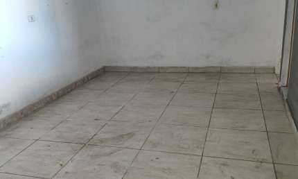 Aluga - se casa com 2 cômodos no Cocaia em Guarulhos