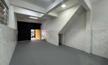 Aluga-se Salão comercial 80m2 no Jd Betel, Gracinda
