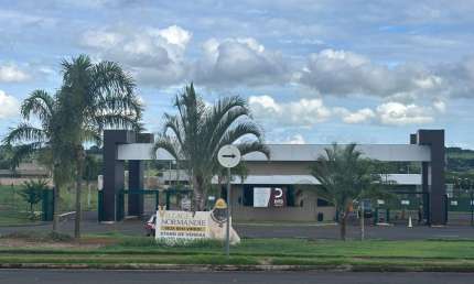 Terreno à venda no Village Normand, São José do Rio Preto 