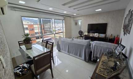 Apartamento a venda Rua Teodoro da Silva - Sala em 2 ambientes, 3 quartos sendo 1 suíte, 1 banheiro social, copa cozinha, dependências completas, 1 vaga na escritura e demarcada - Código: 20613