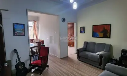Apartamento dois quartos - Excelente localização Tijuca - A venda - Proximo ao metrô Saens Pena