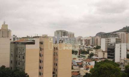 Rua desembargador Isidro - Sala Comercial com direito à Terraço - Bairro Tijuca