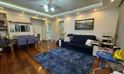 Vendo Lindo apartamento de varanda, 2 quarto na rua Japeri.