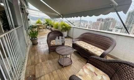 Cobertura Linear a venda, com 3 quartos, dependencia revertida em escritorio, 1 vaga de garagem, Rua Adalberto Aranha, Tijuca - Rio de Janeiro.