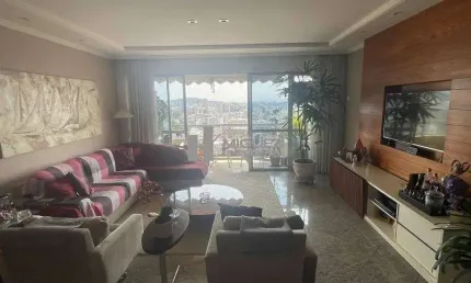 Apartamento a venda na Rua Desembargador Isidro - Varandão com 4 quartos, Tijuca - Código 10085