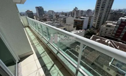 Cobertura duplex a venda na Rua Rego Lopes, no bairro da Tijuca! Prédio com infra!