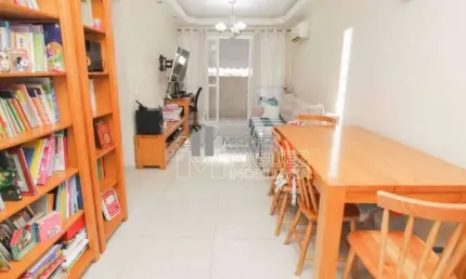 Apartamento sala, 3 quartos (sendo 1 suíte) e 1 vaga à venda no Catete!