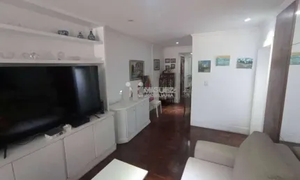 Vendo Apartamento com 2 quartos em rua Afonso Pena.
