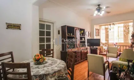Apartamento Espaçoso à Venda Rua Desembargador Izidro na Tijuca – 3 Quartos, Vaga e 110m²