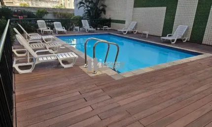 Cobertura a venda com 4 quartos (suite e closet), área externa - 3 vagas. Predio com Total Infraestrutura -  Rua São Francisco Xavier, Tijuca - Rio de Janeiro.