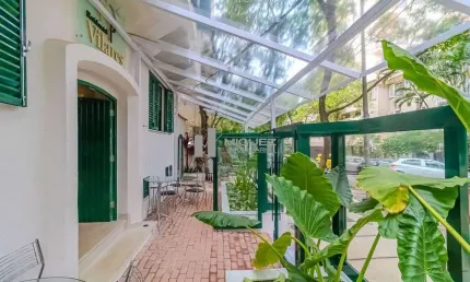 GARDEN A VENDA RUA DÉCIO VILARES - BAIRRO PEIXOTO - COPACABANA - SALA, QUARTO, ÁREA EXTERNA COM PISCINA E DECK - 55M² -  CÓDIGO 20670