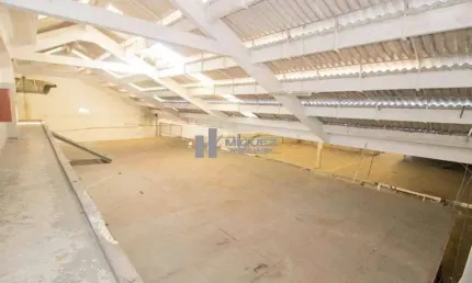 Vendo ou Alugo Galpão, 4200 m² junto Campo de São Cristóvão, localização especial, estuda permuta- Rio de Janeiro