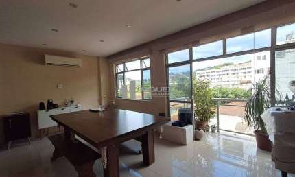 A VENDA, APARTAMENTO JUNTO A PRAÇA DEL VECCHIO, DE VARANDA, VISTA PANORÂMICA, 3 QUARTOS, SUÍTE, COZINHA PLANEJADA, 2 VAGAS NA ESCRITURA EM RUA CITISO