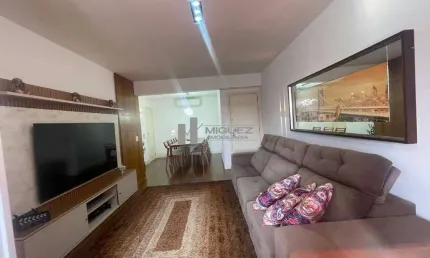 Apartamento padrão luxo à venda na rua marquês de valença, tijuca. são 4 quartos e 2 vagas de garagem. excelente localização e acabamento. entre em contato para saber mais.