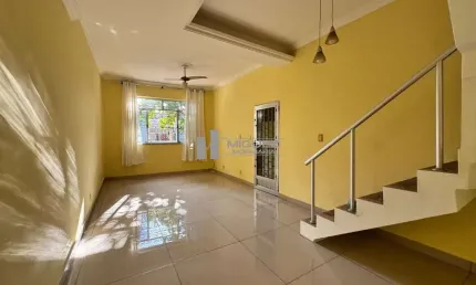 Alugo casa 4 quartos, 1 suite, vaga.  na rua general argolo (são cristóvão)