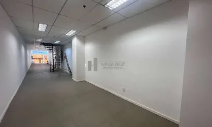 Ponto comercial para alugar na Rua da Passagem, 102, Botafogo, Rio de Janeiro