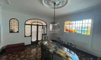 Casa duplex à venda na Rua Carlos de Laet! São 360 m² na rua mais desejada da Tijuca!