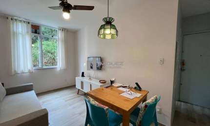 A venda, apartamento na rua André Cavalcante com aproximadamente 60m², 2 quartos todo modernizado!