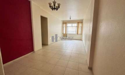 Rua Marques de valença, À 350m do metrô são Francisco Xavier. 1 sala, 2 quartos, 1 vaga de garagem.