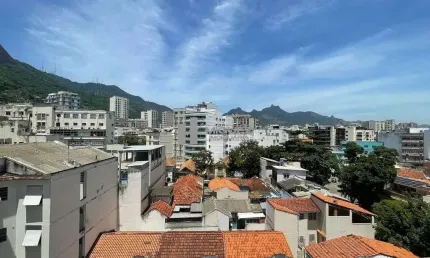 Apartamento à venda, tijuca, largo da 2a. feira, 02 quartos, suíte, garagem, colado ao metrô e todo comércio