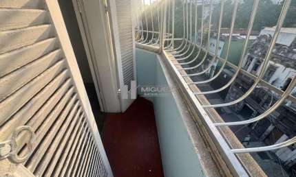 ALUGO APARTAMENTO RUA MEM DE SÁ (CENTRO) VARANDINHA, SALA, 1 QUARTO.