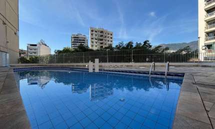 Apartamento à venda Rua São francisco xavier , Maracanã  varanda sala quarto 1 vaga de garagem infraestrutura completa
