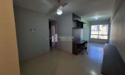 Excelente quarto e sala na Rua Barão de São Francisco