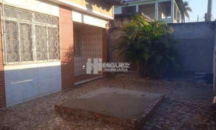 Casa com 2 quartos com vaga, Senador Camará - Rio de Janeiro