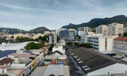 Apartamento à venda, Rua Haddock Lobo, Tijuca.  3 quartos sendo 2 suítes  e 2 vagas. Código 21795