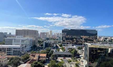 Apartamento à venda na Rua Amoroso Lima - Cidade Nova! Sala, 3 quartos com 2 vagas de garagem!